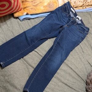 Universal Thread Women's Dark Blue Skinny Jeans